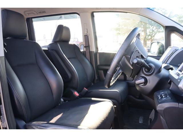 ステップワゴンスパーダ Z クールスピリット 走行距離無制限1年保証 車検整備付 ナビ Bカメラ スマートキ― 両側電動スライドドア 純正AW オートライト ETC(10枚目)