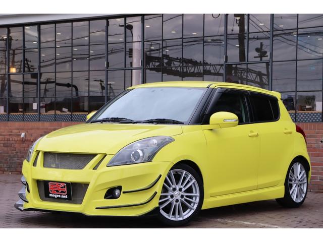 スイフトスポーツ ベースグレード 走行距離無制限1年保証 車検整備付 関東仕入 BLITZ車高調 社外ステアリング 社外マフラー 社外エアロ ナビ TV PUSHスタート スマートキ― HID オートライト AW(5枚目)