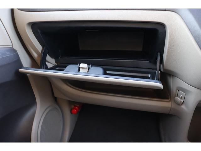 N-ONE ツアラー・Lパッケージ 走行距離無制限1年保証 車検整備付き 関東仕入れ ナビ Bカメラ 純正AW スマートキ― Pスタート HID オートライト パドルシフト(31枚目)