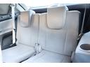 ２４０　３ヵ月３千Ｋ保証　車検整備付き　ＰＵＳＨスタート　スマートキ―　オートライト　電動格納ミラー　３列シート（11枚目）