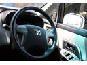 ２４０　３ヵ月３千Ｋ保証　車検整備付き　ＰＵＳＨスタート　スマートキ―　オートライト　電動格納ミラー　３列シート（13枚目）
