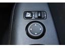 ≪電動格納ミラー≫狭い駐車場でもワンタッチ格納!