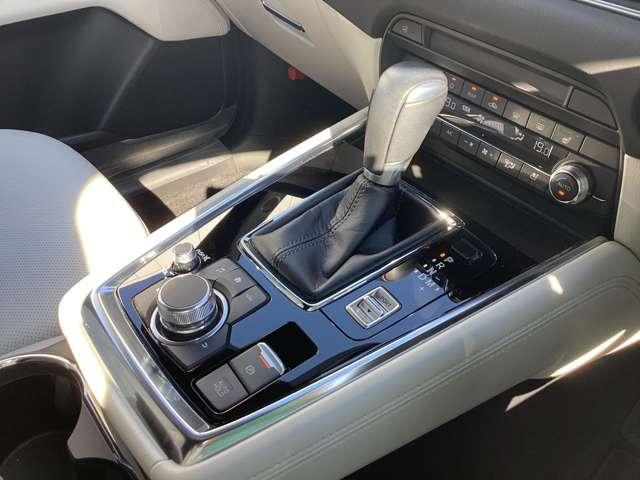 ＣＸ－８ ＸＤ　Ｌパッケージ　７人乗り　ナビ　３６０°ビューモニター（9枚目）