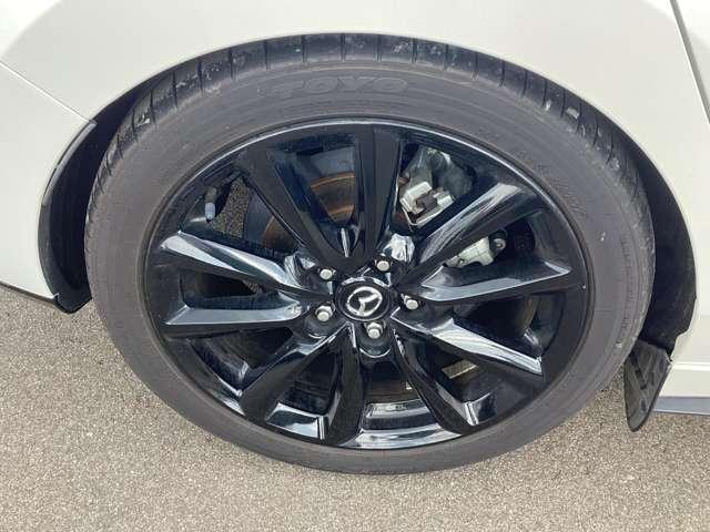 ＭＡＺＤＡ３ファストバック ２０Ｓブラックトーンエディション　６速ＭＴ　ローダウンサス　ＢＯＳＥ　３６０°モニター（15枚目）