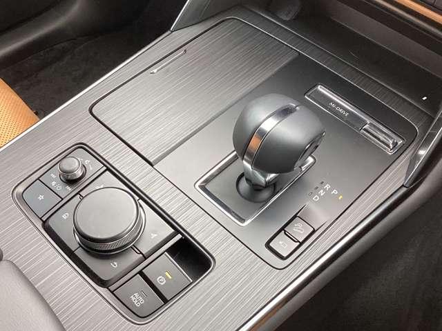 ＣＸ－８０ ＸＤ－ＨＶプレミアムスポーツ　ＡＷＤ　６人乗り　パノラマサンルーフ　ＢＯＳＥサウンド（9枚目）