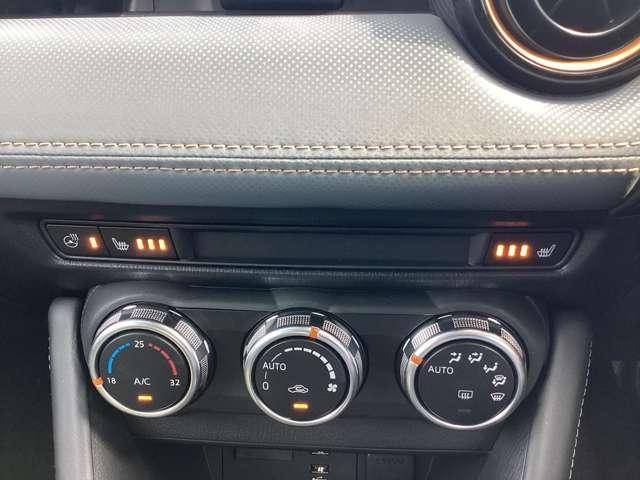 【前席シート＆ハンドルヒーター】