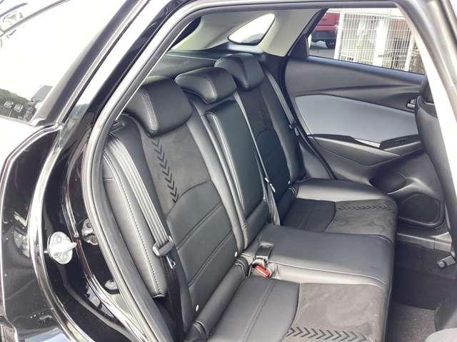 【リアシート】