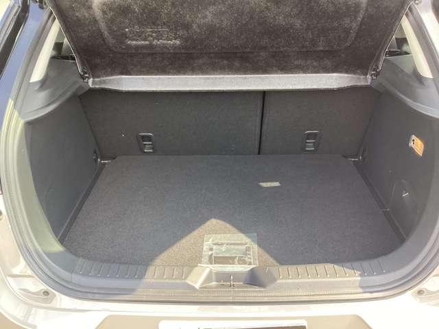 【ラゲッジスペース】