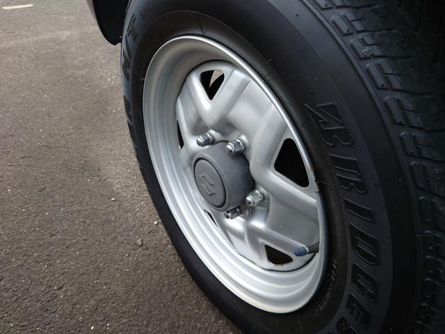 ジムニー ＸＧ　４ＷＤ　ドライブレコーダー　ＥＴＣ　バックカメラ　ナビ　ＴＶ　キーレスエントリー　ＡＴ　ＡＢＳ　衝突安全ボディ　エアコン　パワーステアリング　パワーウィンドウ（3枚目）