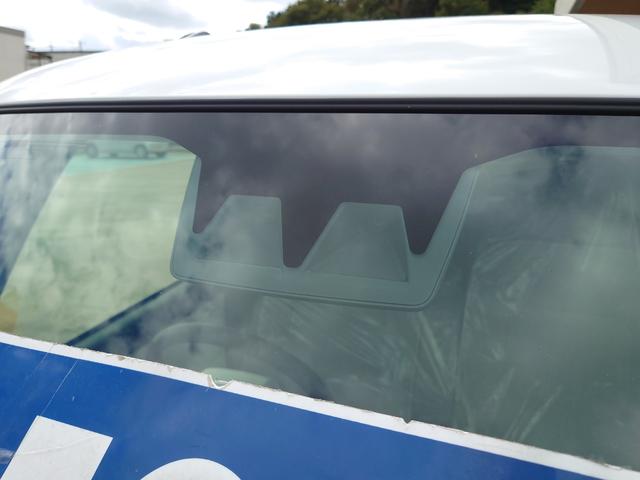 ムーヴキャンバス ストライプスＧ　４ＷＤ　バックカメラ　両側電動スライドドア　ＴＶ　クリアランスソナー　衝突被害軽減システム　ＬＥＤヘッドランプ　スマートキー　アイドリングストップ　シートヒーター　ベンチシート　ＣＶＴ（3枚目）