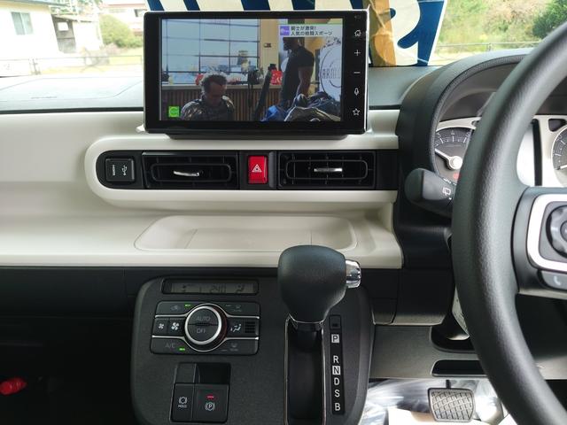 ムーヴキャンバス ストライプスＧ　４ＷＤ　バックカメラ　両側電動スライドドア　ＴＶ　クリアランスソナー　衝突被害軽減システム　ＬＥＤヘッドランプ　スマートキー　アイドリングストップ　シートヒーター　ベンチシート　ＣＶＴ（9枚目）