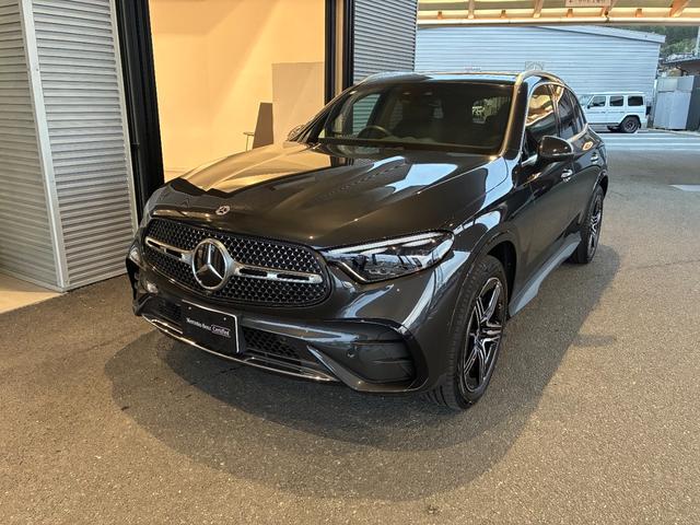 ＧＬＣ ＧＬＣ３５０ｅ　４Ｍポーツ　エディションスター　ＧＬＣ３５０ｅ　４ＭＡＴＩＣスポーツ　エディションスター／パノラミックスライディングルーフ／ＡＭＧレザーエクスクルーシブパッケージ／ＭＰ２０２５０１／メモリー付きパワーシート（3枚目）