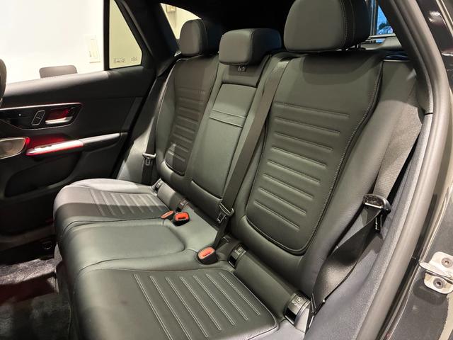 ＧＬＣ ＧＬＣ３５０ｅ　４Ｍポーツ　エディションスター　ＧＬＣ３５０ｅ　４ＭＡＴＩＣスポーツ　エディションスター／パノラミックスライディングルーフ／ＡＭＧレザーエクスクルーシブパッケージ／ＭＰ２０２５０１／メモリー付きパワーシート（21枚目）
