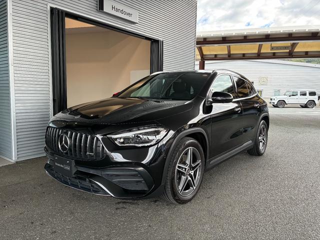 ＧＬＡクラス ＧＬＡ２００ｄ　４マチック　ＡＭＧライン　パノラミックスライディングルーフ／ＡＭＧライン／ナビゲーションパッケージ／前席シートヒーター／前席メモリー付きパワーシート（3枚目）