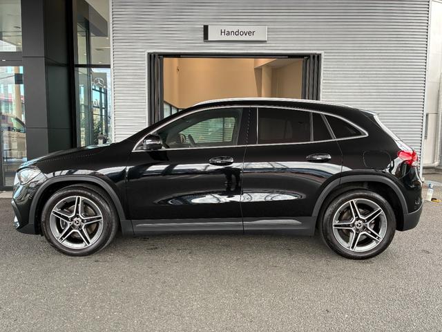 ＧＬＡクラス ＧＬＡ２００ｄ　４マチック　ＡＭＧライン　パノラミックスライディングルーフ／ＡＭＧライン／ナビゲーションパッケージ／前席シートヒーター／前席メモリー付きパワーシート（4枚目）