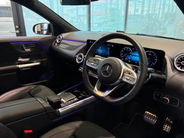 ＧＬＡクラス ＧＬＡ２００ｄ　４マチック　ＡＭＧライン　パノラミックスライディングルーフ／ＡＭＧライン／ナビゲーションパッケージ／前席シートヒーター／前席メモリー付きパワーシート（13枚目）