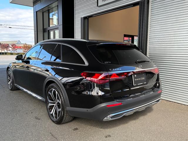 Ｅクラスオールテレイン Ｅ２２０ｄ　４マチック　オールテレイン　Ｅ２２０ｄ　４マチック　オールテレイン（５名）／アドバンスドＰＫＧ／デジタルインテリアパッケージ／レザーエクスクルーシブパッケージ／ベンチレーション／シートヒーター／パノラミックスライディングルーフ（5枚目）