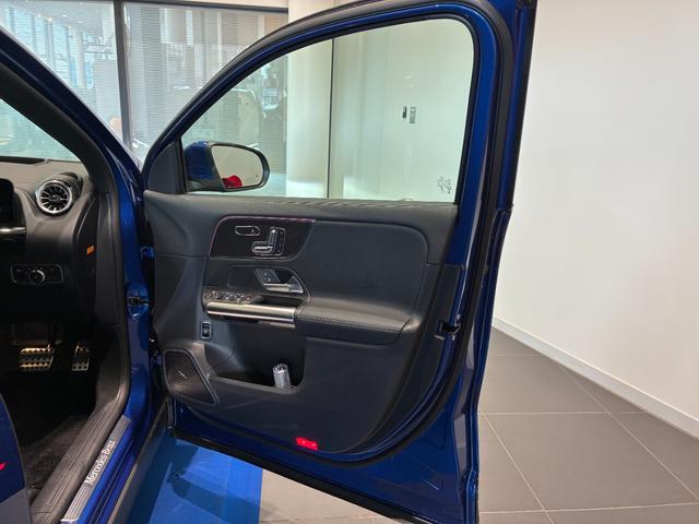 ＧＬＡクラス ＧＬＡ２００ｄ　４ＭＡＴＩＣ　ＡＭＧレザエクスクルーシブＰ　ＡＭＧラインＰＫ／ＡＭＧレザーＥＸＰＫ／コンフォートＰＫ／スペクトラルブルー／ＭＰ２０２５０２（16枚目）