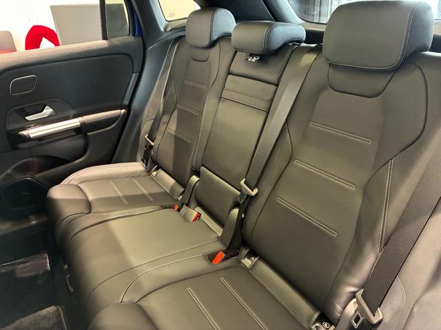 ＧＬＡクラス ＧＬＡ２００ｄ　４ＭＡＴＩＣ　ＡＭＧレザエクスクルーシブＰ　ＡＭＧラインＰＫ／ＡＭＧレザーＥＸＰＫ／コンフォートＰＫ／スペクトラルブルー／ＭＰ２０２５０２（24枚目）