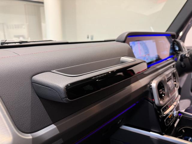 Gクラス G350d AMGライン アダプティブダンピングシステム/ラグジュアリーPK/AMGライン/ナイトパッケージ仕様(23枚目)