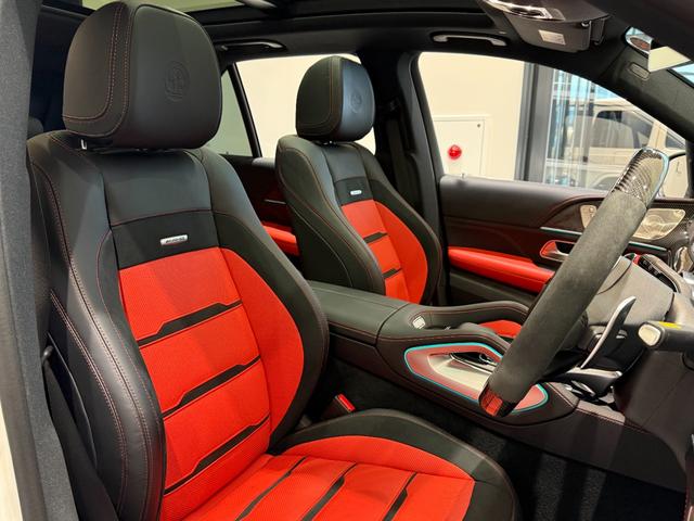 GLE GLE63 S 4マチック+ ダイヤモンドホワイト/マットブラック22インチAMGクロススポーク/AMGカーボンインテリア(18枚目)