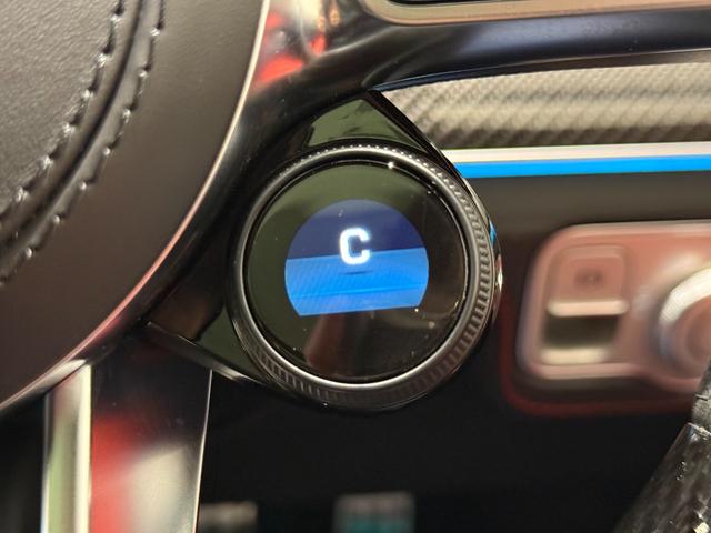 GLE GLE63 S 4マチック+ ダイヤモンドホワイト/マットブラック22インチAMGクロススポーク/AMGカーボンインテリア(37枚目)