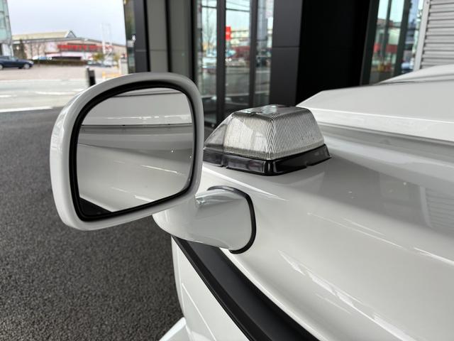 Ｇクラス Ｇ３５０　ブルーテック（17枚目）