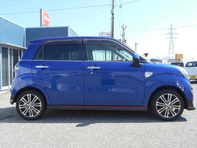 ピクシスジョイ Ｓ　ＳＡＩＩ　４ＷＤ　ナビ付　Ｂｌｕｅｔｏｏｔｈオーディオ　ＭＯＭＯステアリング　ターボ付き（5枚目）