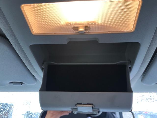 ワゴンR スティングレーT フルフラットシート 盗難防止 パワーウインドウ 運転席助手席エアバッグ キーレスエントリー 衝突安全ボディ パワステ ベンチシート エアバック 4WD エアコン シートヒーター スマートエントリー(18枚目)