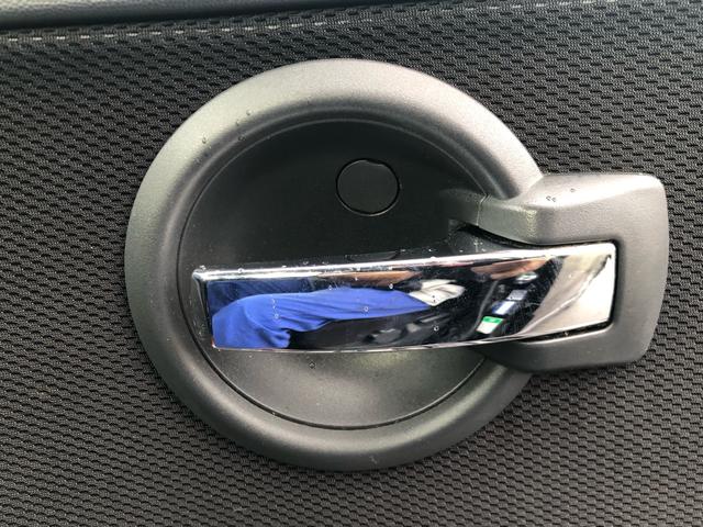 ワゴンR スティングレーT フルフラットシート 盗難防止 パワーウインドウ 運転席助手席エアバッグ キーレスエントリー 衝突安全ボディ パワステ ベンチシート エアバック 4WD エアコン シートヒーター スマートエントリー(20枚目)