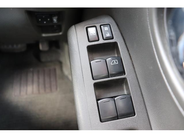 キューブ １５Ｘ　インディゴ＋プラズマ　走行距離無制限１年保証車検整備付き（26枚目）