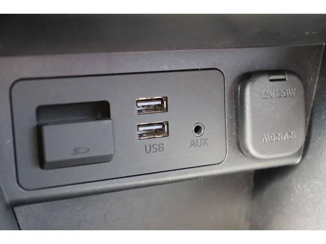 デミオ １３Ｓ　走行距離無制限　１年保証　車検整備付き（24枚目）