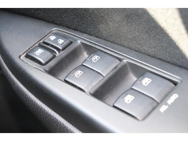 レガシィツーリングワゴン ２．５ｉアイサイト　走行距離無制限１年保証車検整備付（27枚目）