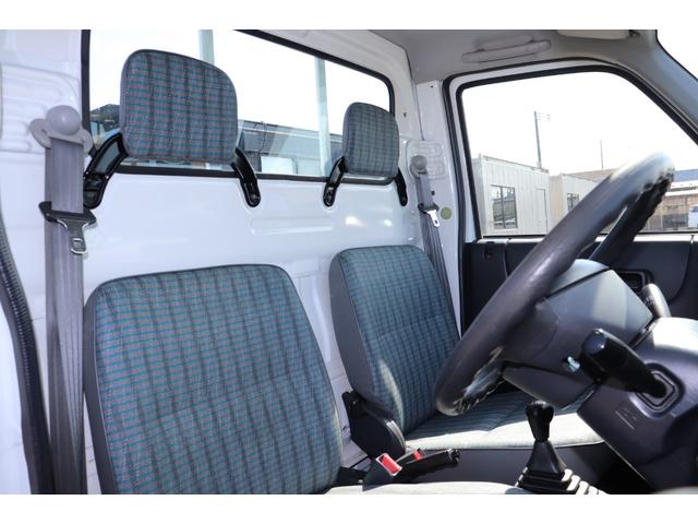 アクティトラック ＳＤＸ　４ＷＤ　エアコンパワステ保証付車検Ｒ８／５　整備付（12枚目）