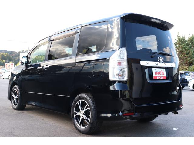 ヴォクシー ＺＳ　煌　保証付車検整備付　ＥＴＣ／Ｂカメラ／両側電動スライド／３列シート／電格ミラー（7枚目）