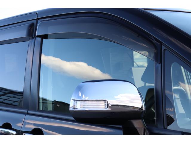 ヴォクシー ＺＳ　煌　保証付車検整備付　ＥＴＣ／Ｂカメラ／両側電動スライド／３列シート／電格ミラー（38枚目）