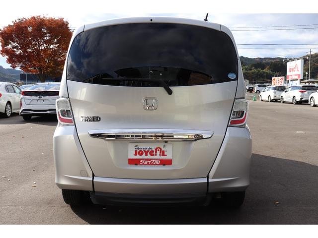 フリード Ｇ　車いす仕様車　３列シート　タイプ　３ヶ月３０００キロ保証　車検整備付き（8枚目）