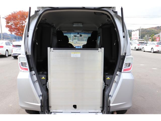 フリード Ｇ　車いす仕様車　３列シート　タイプ　３ヶ月３０００キロ保証　車検整備付き（14枚目）