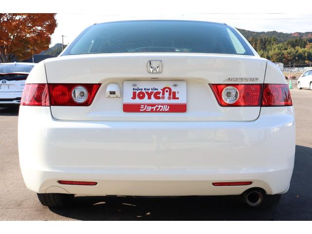 アコード ２０Ａ　１ヶ月１０００キロ保証　車検整備付き（8枚目）