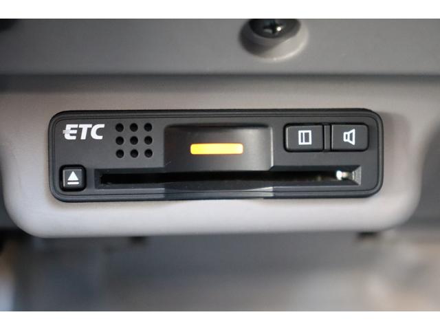 《ＥＴＣ》後から付ける手間もお金もかからず、高速もすいすいなので、遠出も楽しくなります★