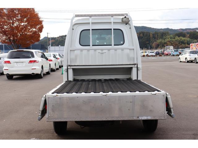 ハイゼットトラック ジャンボ　４ＷＤ　３方開　走行距離無制限１年保証車検整備付（11枚目）