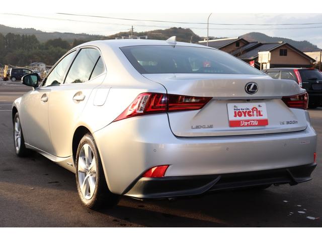 IS IS300h 走行距離無制限1年保証車検整備付 Bカメラ/クルコン/シートヒーター/オートワイパー(8枚目)