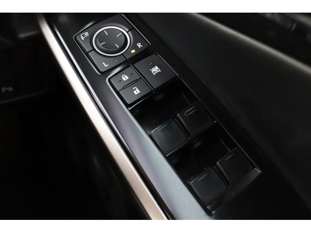 IS IS300h 走行距離無制限1年保証車検整備付 Bカメラ/クルコン/シートヒーター/オートワイパー(29枚目)
