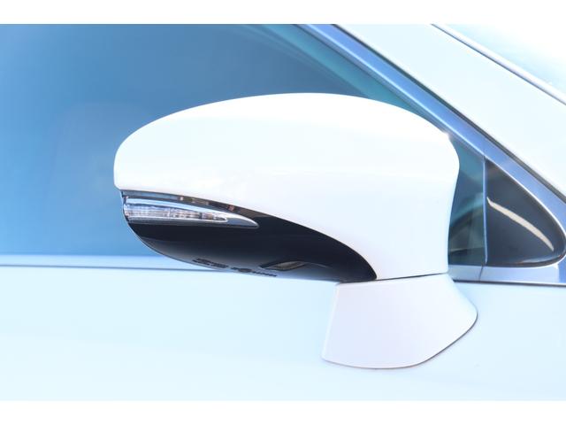 ウィンカーミラーも装備しており、周囲への配慮も◎！