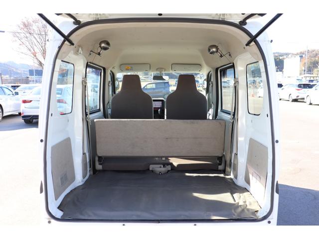 エブリイ ＰＡ　４ＷＤ　１ヶ月１０００キロ保証　車検整備付き（12枚目）