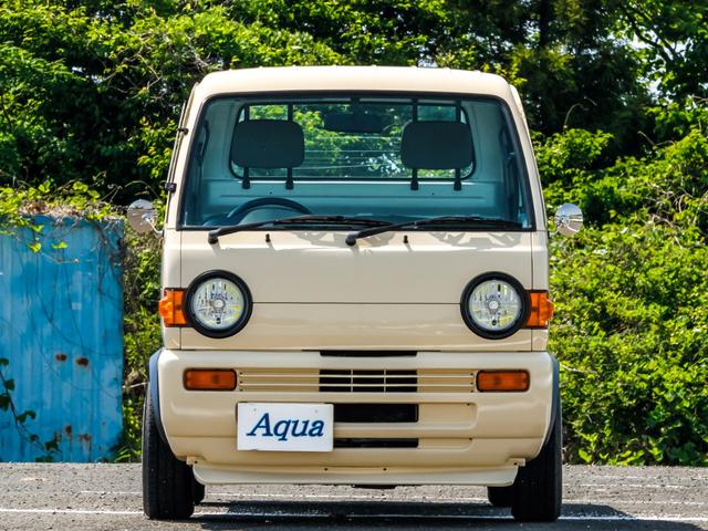 スズキ キャリイトラックカスタム軽トラ オバフェン チンスポ ｎｅｗカスタムペイントの中古車 車体価格万円 1996年式 走行6 4万キロ 車体色クリーム 宮城県仙台市宮城野区岩切字稲荷77 1 アクア ｒ ｋファクトリーの在庫 グーネット中古車