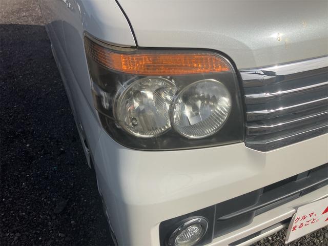 アトレーワゴン カスタムターボＲＳリミテッド　４ＷＤ　パワースライドドア　ＨＩＤヘッドライト　アルミ付きダンロップスタッドレスタイヤ（15枚目）