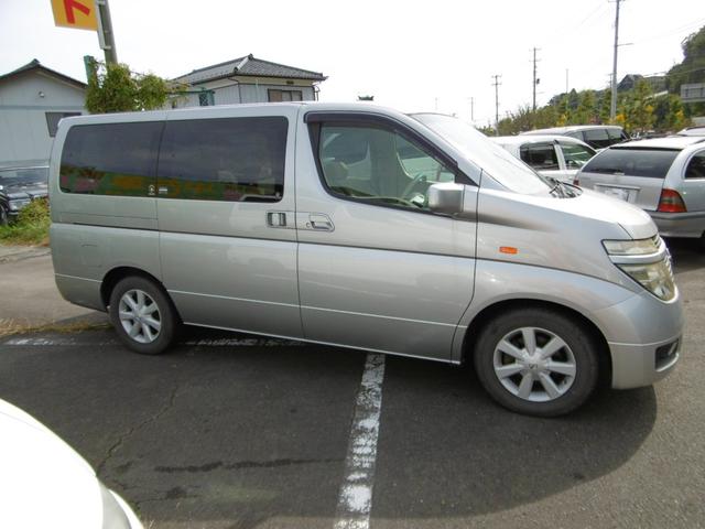 日産 エルグランド