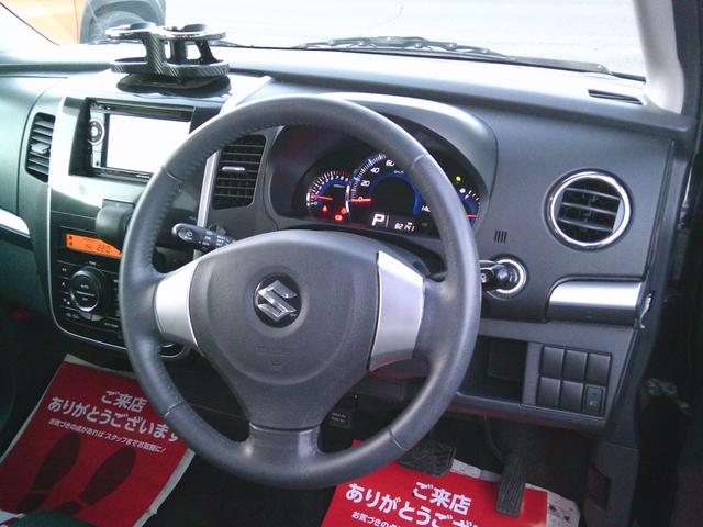 ワゴンRスティングレー X スマートキー プッシュスタート オートエアコン CD フォグランプ AW Wエアバック 電格ミラー(7枚目)