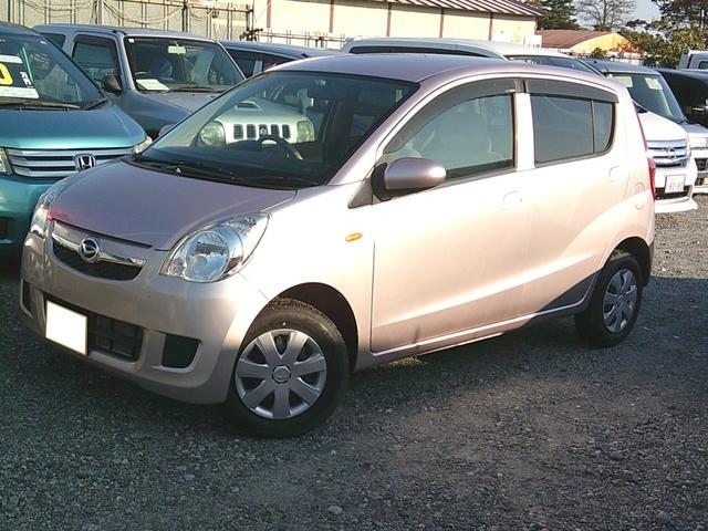 ミラ Ｌ　５速ＭＴ　キーレス　電格ミラー　ＣＤ　Ｗエアバック　純正バイザー（2枚目）